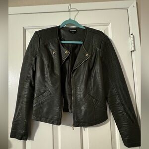 Women’s Bebe jacket size M